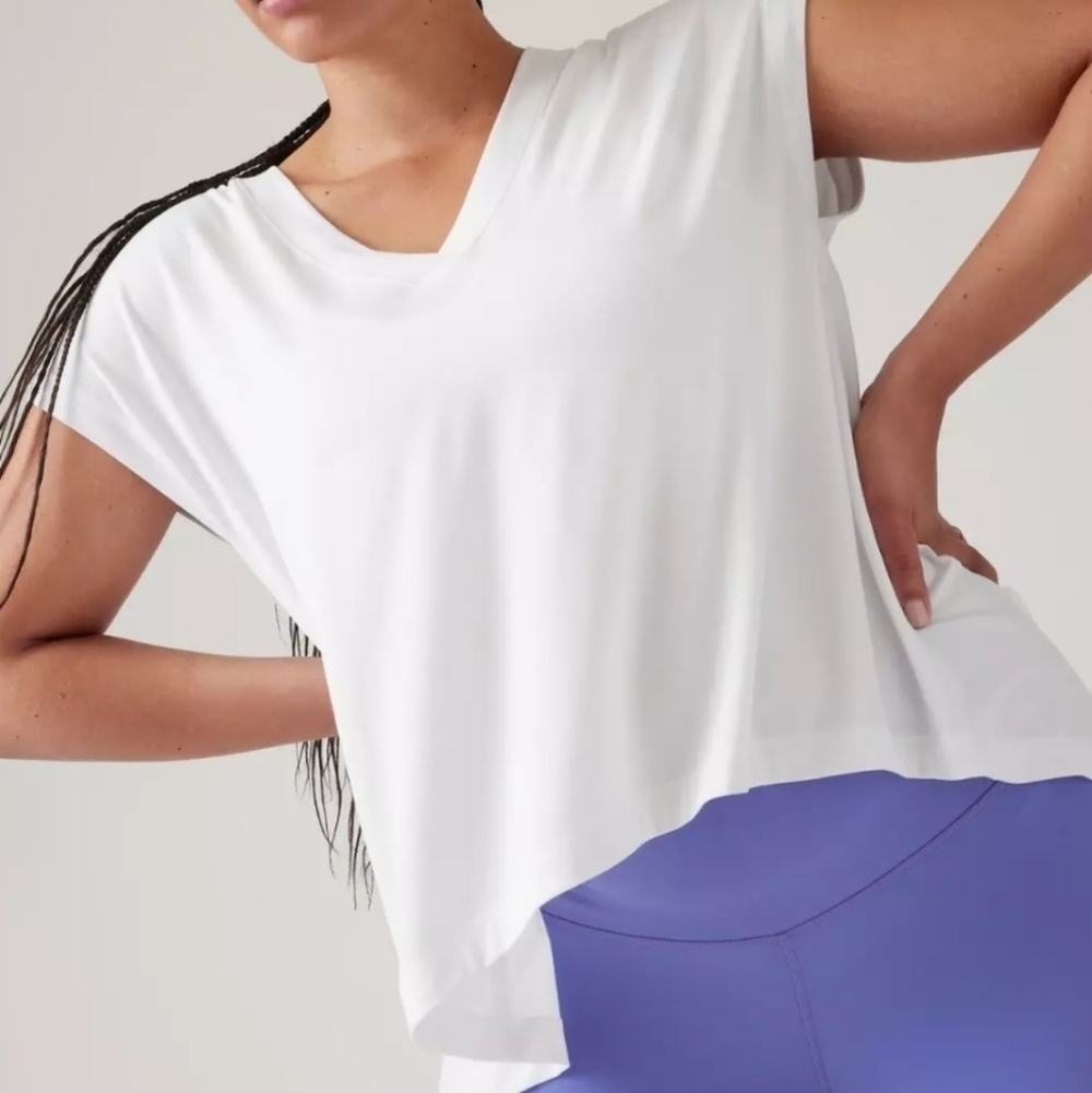 Athleta Explore Split Back Tee White - image 2